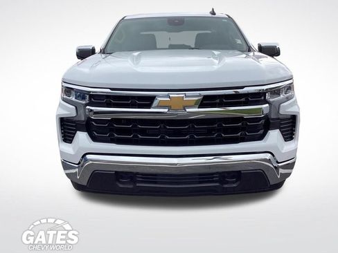 Used 2024 Chevrolet Silverado 1500 LT AWD/4WD image 2