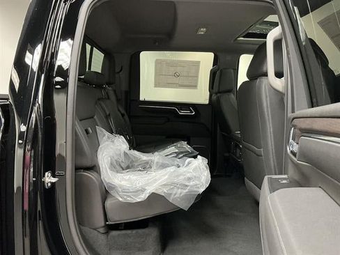 New 2026 GMC Sierra 2500 SLT w/ SLT Premium Package AWD/4WD image 31