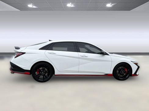 Used 2025 Hyundai Elantra N FWD image 7