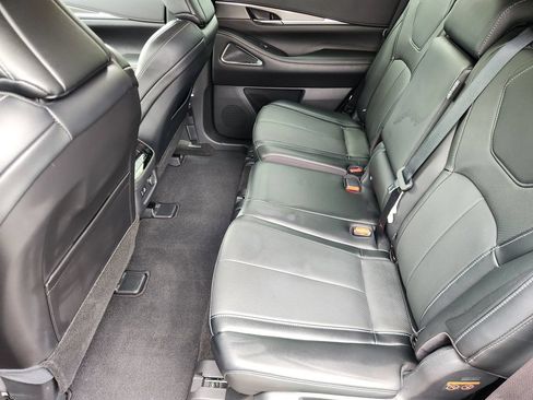 Used 2023 INFINITI QX60 Luxe w/ Vision Package AWD/4WD image 11