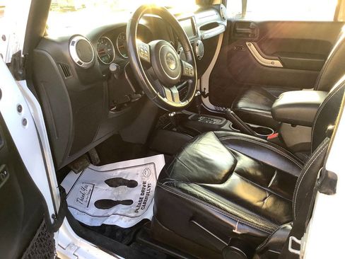 Used 2013 Jeep Wrangler Sahara w/ Connectivity Group image 22