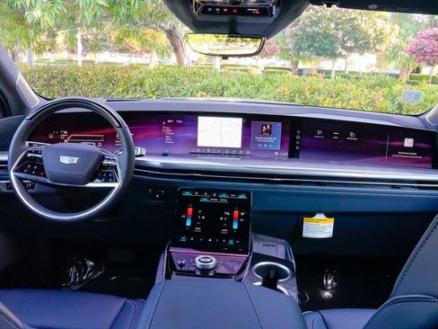 Certified 2026 Cadillac Escalade IQ Sport 2 image 17