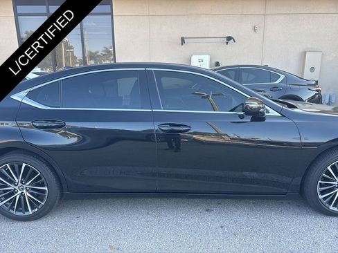 Used 2022 Lexus ES 350 w/ Premium Package image 5