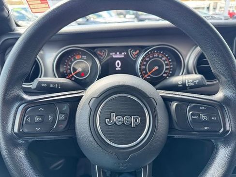 Used 2021 Jeep Wrangler Sport AWD/4WD image 23