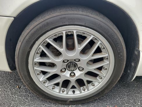 Used 2004 Volvo C70 HT image 5