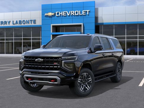New 2026 Chevrolet Suburban Z71 AWD/4WD image 8