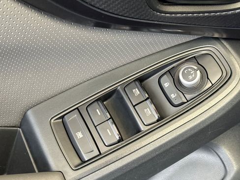 Used 2023 Subaru Crosstrek 2.5i Sport w/ Popular Package #3 image 11