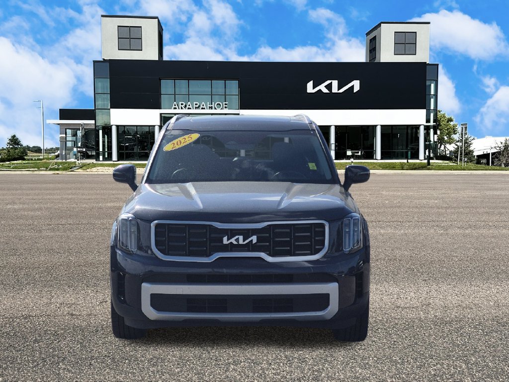 Certified 2025 Kia Telluride S AWD/4WD image 3