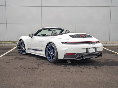New 2026 Porsche 911 Carrera T image 3