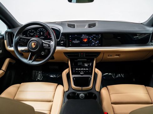 New 2026 Porsche Cayenne AWD/4WD image 20