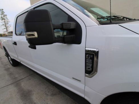 Used 2019 Ford F250 XL w/ Power Equipment Group image 18