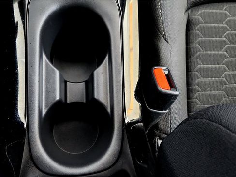 Used 2022 Toyota Corolla SE image 33