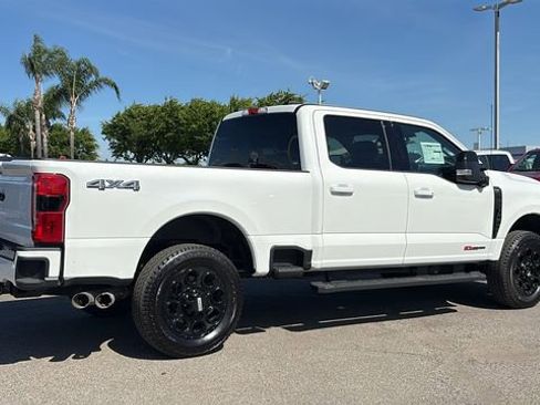 New 2026 Ford F250 Lariat w/ Black Appearance Package AWD/4WD image 3