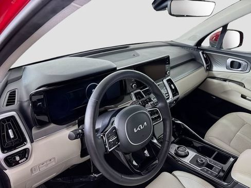 Used 2023 Kia Sorento SX Prestige AWD/4WD image 9