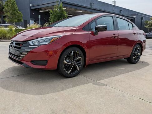 New 2025 Nissan Versa SR w/ Trunk Package FWD image 9