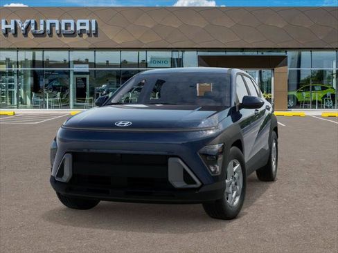 New 2026 Hyundai Kona SE image 6