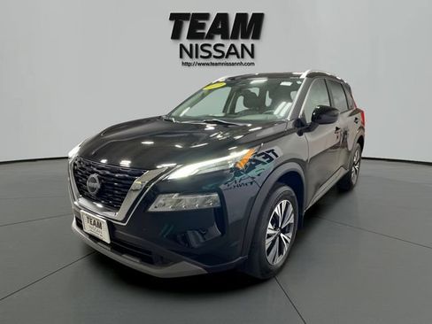Certified 2023 Nissan Rogue SV w/ SV Premium B Package AWD/4WD image 3