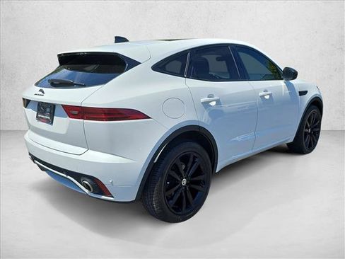Certified 2024 Jaguar E-PACE R-Dynamic SE AWD/4WD image 5
