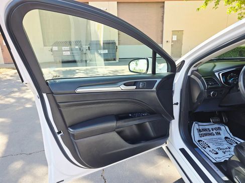 Used 2016 Ford Fusion Energi Titanium w/ Driver Assist Package FWD image 13