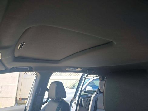Used 2024 Honda Odyssey Sport image 9
