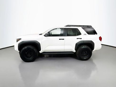 Used 2025 Toyota 4Runner TRD Off-Road image 4