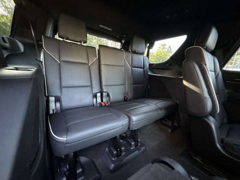 Used 2023 Cadillac Escalade Sport AWD/4WD image 26