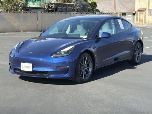Used 2021 Tesla Model 3 Long Range image 8