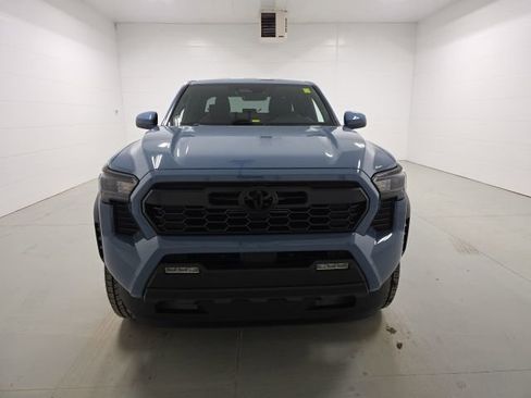New 2026 Toyota Tacoma TRD Off-Road AWD/4WD image 2