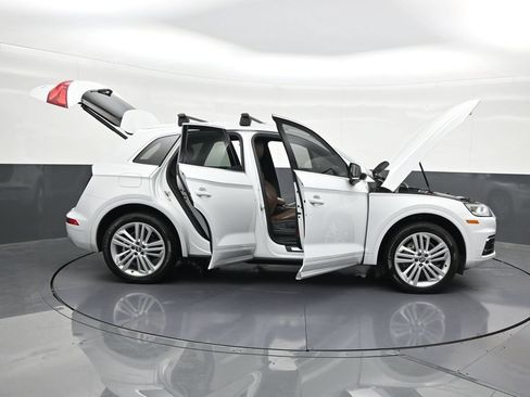 Used 2020 Audi Q5 2.0T Premium Plus AWD/4WD image 37