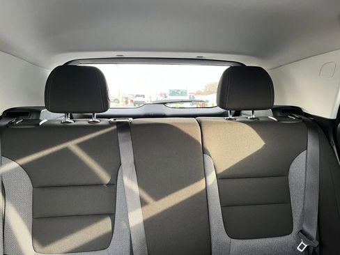 Used 2025 Chevrolet TrailBlazer LT image 36