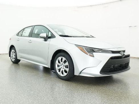 New 2026 Toyota Corolla LE image 30