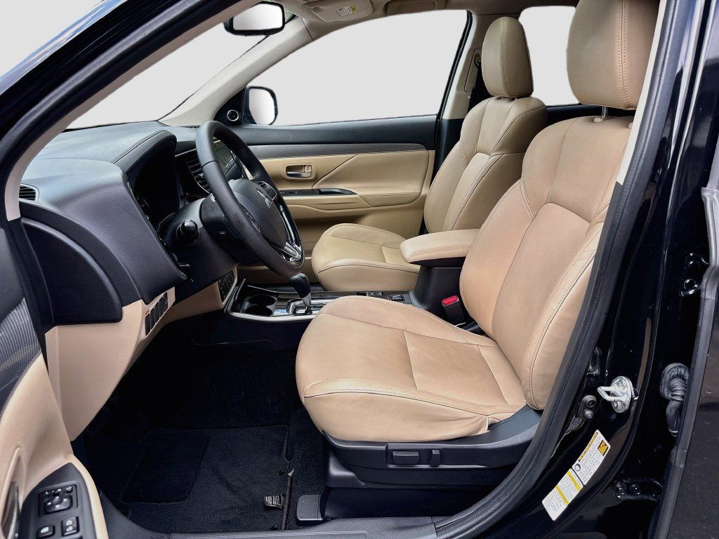 Used 2019 Mitsubishi Outlander SEL FWD image 20