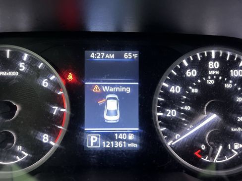 Used 2024 Nissan Sentra S FWD image 15