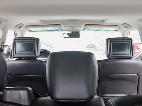 Used 2017 Nissan Armada Platinum image 34