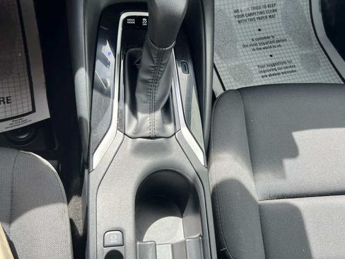 Used 2026 Toyota Corolla LE FWD image 20