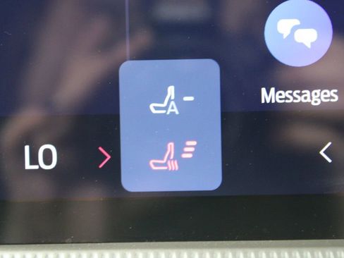 Used 2025 Ford Explorer Active image 51