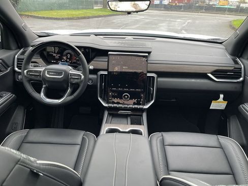 New 2026 GMC Acadia Denali w/ Super Cruise Package image 21