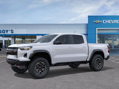 New 2026 Chevrolet Colorado ZR2 w/ Technology Package AWD/4WD image 2