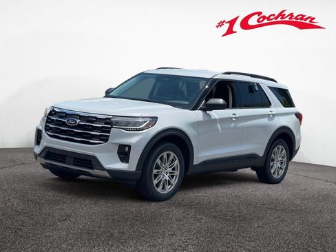 New 2026 Ford Explorer Active w/ Active Comfort Package AWD/4WD image 3
