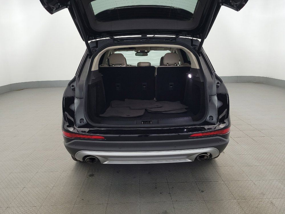 Used 2021 Lincoln Corsair AWD w/ Premium Package image 29