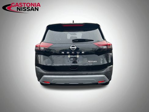 Used 2023 Nissan Rogue SV image 15