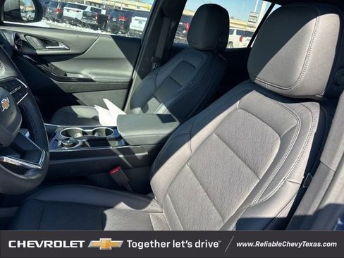 Certified 2026 Chevrolet Equinox LT w/ Convenience Package II image 20