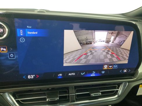 Used 2026 Chevrolet Equinox EV LT FWD image 20