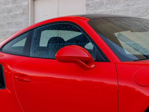 Used 2017 Porsche 911 Turbo AWD/4WD image 28