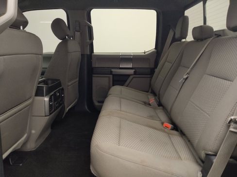 Used 2019 Ford F150 XLT w/ Equipment Group 302A Luxury AWD/4WD image 18