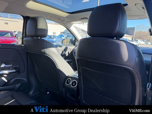 Certified 2023 Mercedes-Benz GLA 250 4MATIC image 27