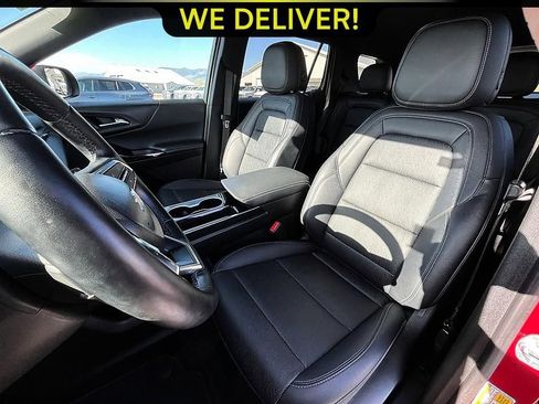 Used 2025 Chevrolet Equinox LT w/ Convenience Package II AWD/4WD image 9