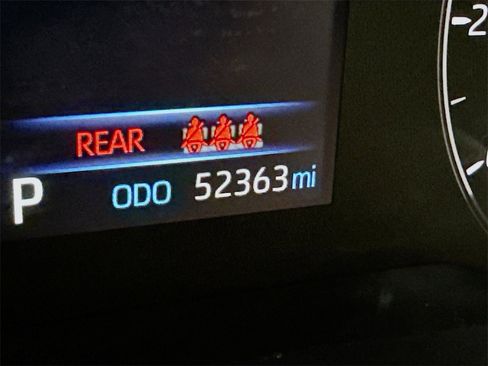 Certified 2023 Toyota Corolla LE image 5