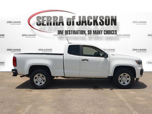 Used 2021 Chevrolet Colorado W/T w/ WT Convenience Package RWD image 9