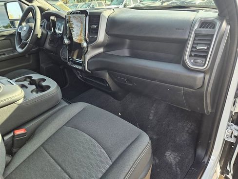 New 2026 RAM 3500 Tradesman AWD/4WD image 17
